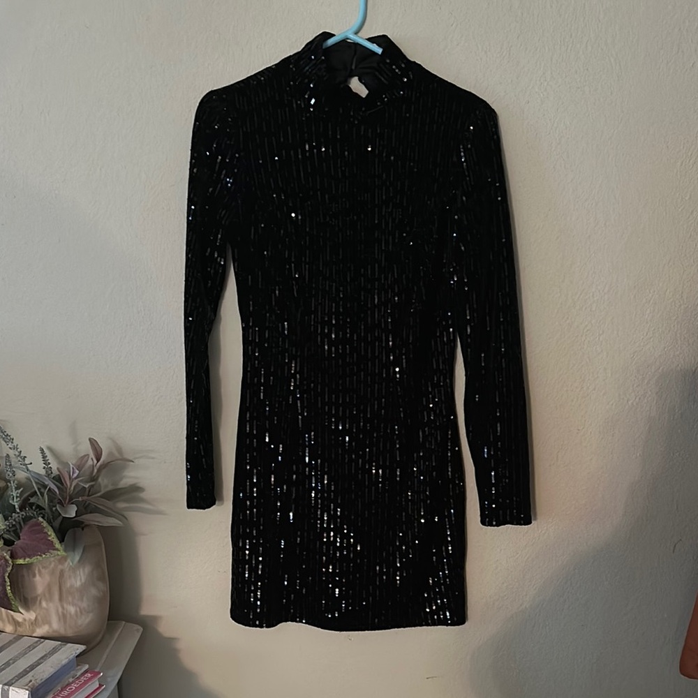 Elegant Black Sequin Dress